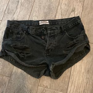 One Teaspoon Bandits black shorts.